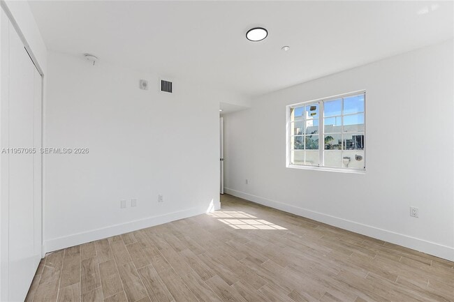 Building Photo - 1519 Pennsylvania Ave