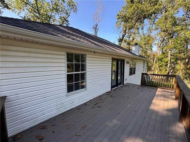 Building Photo - 26 Greenridge Ln