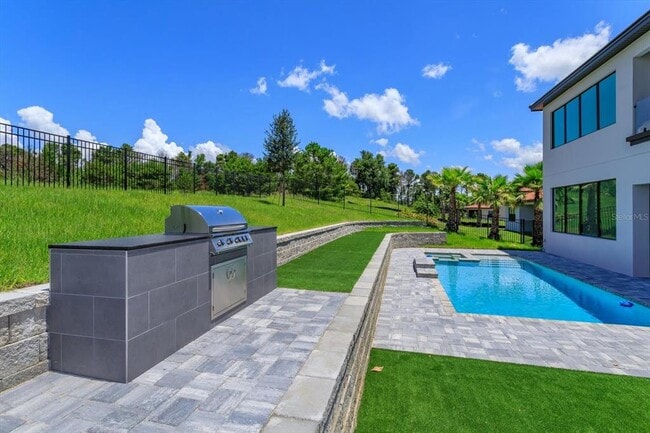 Building Photo - 16825 Bolsena Dr