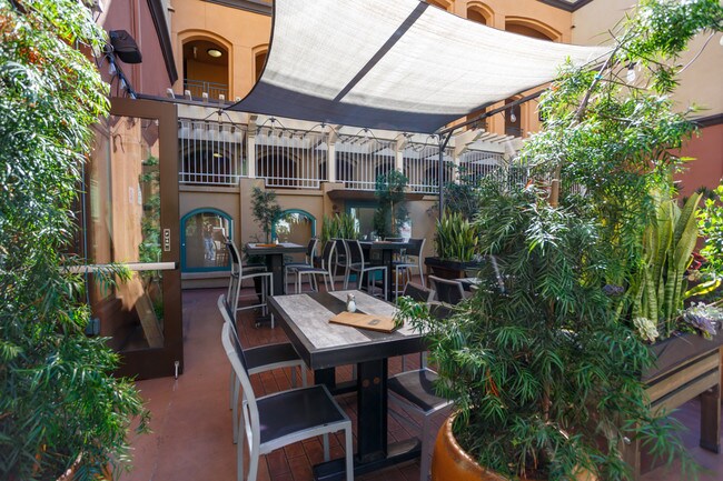 Building Photo - 2400 Fifth Ave