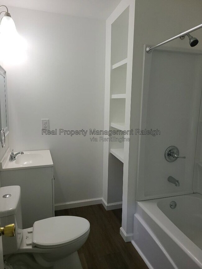 Building Photo - 12421 Marsh Field Dr