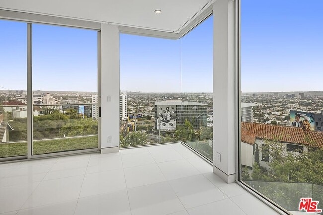 Building Photo - 1377 Miller Pl