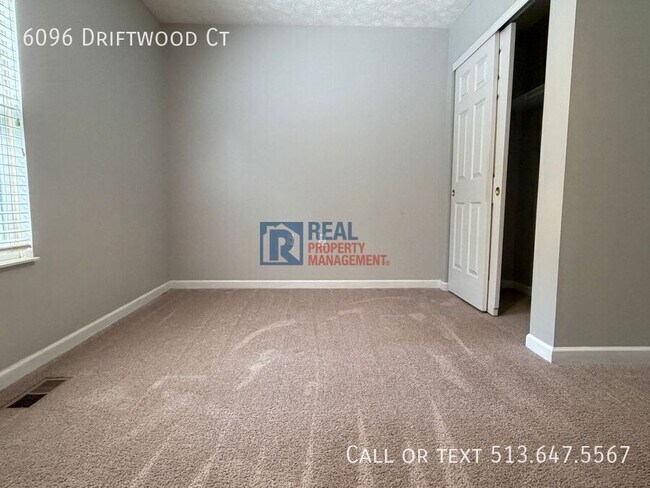 Building Photo - 6096 Driftwood Ct