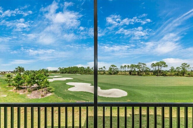 Building Photo - 12280 Wellen Golf St