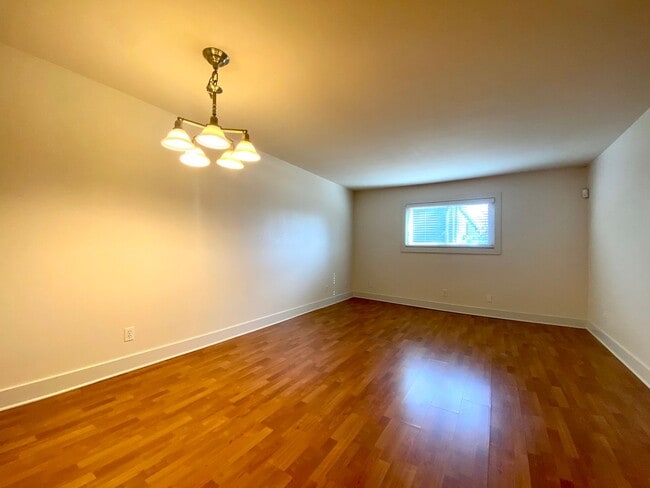 Building Photo - 3815 Guadalupe St