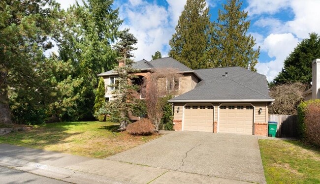 Building Photo - 4 bedroom in Sammamish WA 98074