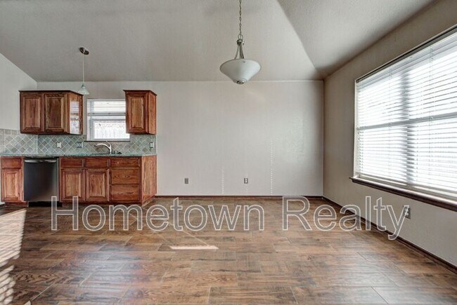 Building Photo - 16416 Oconee Creek Dr