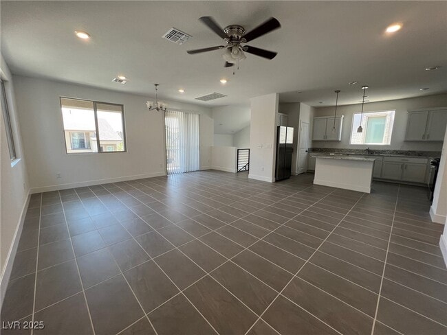 Building Photo - 7550 Quail Rock Ave