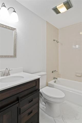 Building Photo - 617 Tupuna Dr
