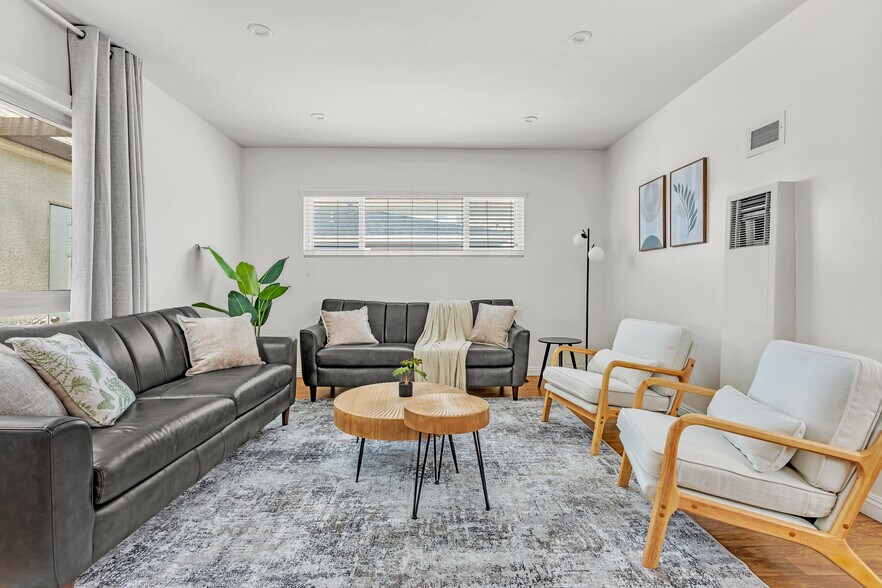 Building Photo - 15006 Burin Ave