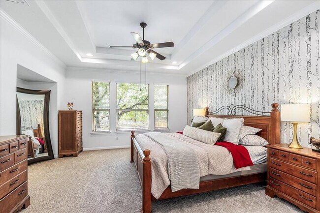 Building Photo - 8113 Via Verde Dr