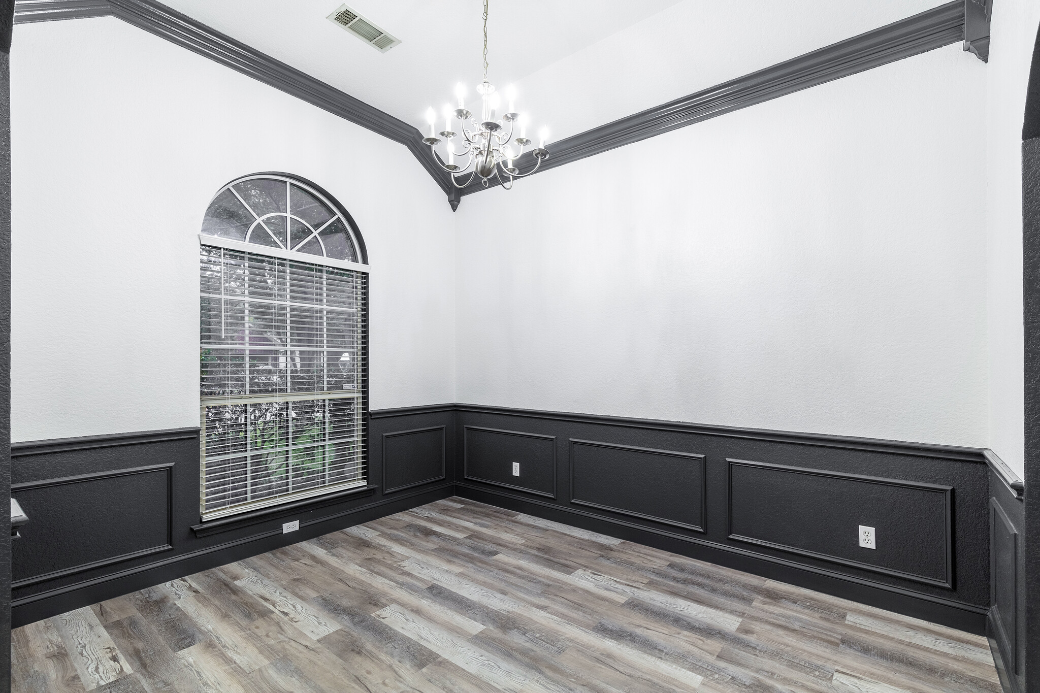 Building Photo - 1022 Shortleaf Pine Dr