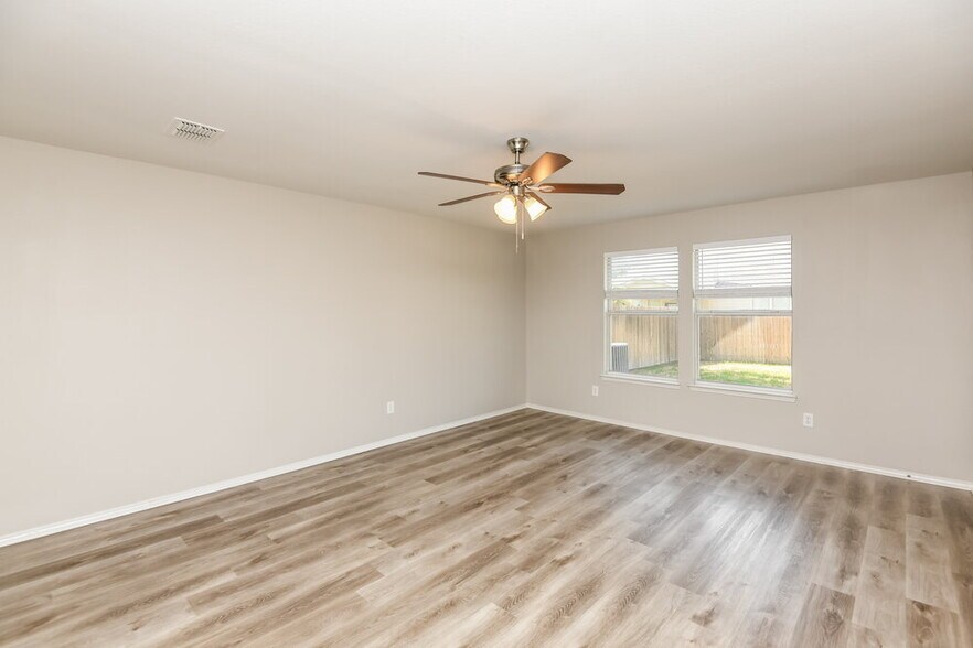 Building Photo - 4328 Silverwood Trail