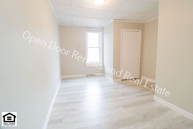 Building Photo - 17425 IN-37