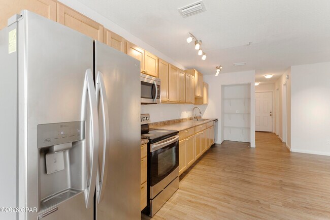 Building Photo - 4455 W 19th St