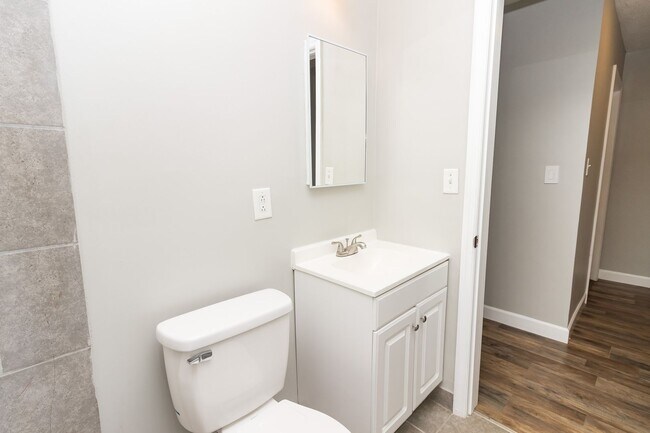 Building Photo - 3629 Thrushwood Dr