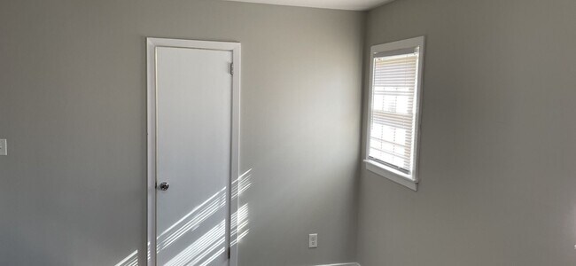 Building Photo - Home for rent in Center Point!!! COMING SOON!