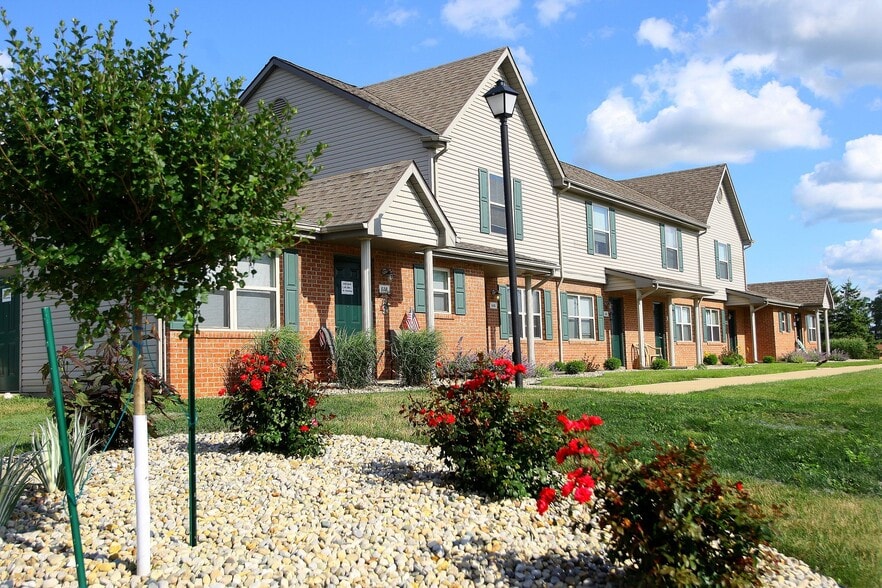 Building Photo - Welcome to Jefferson Crossing Townhomes