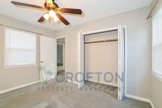 Building Photo - 350 Harris Ave