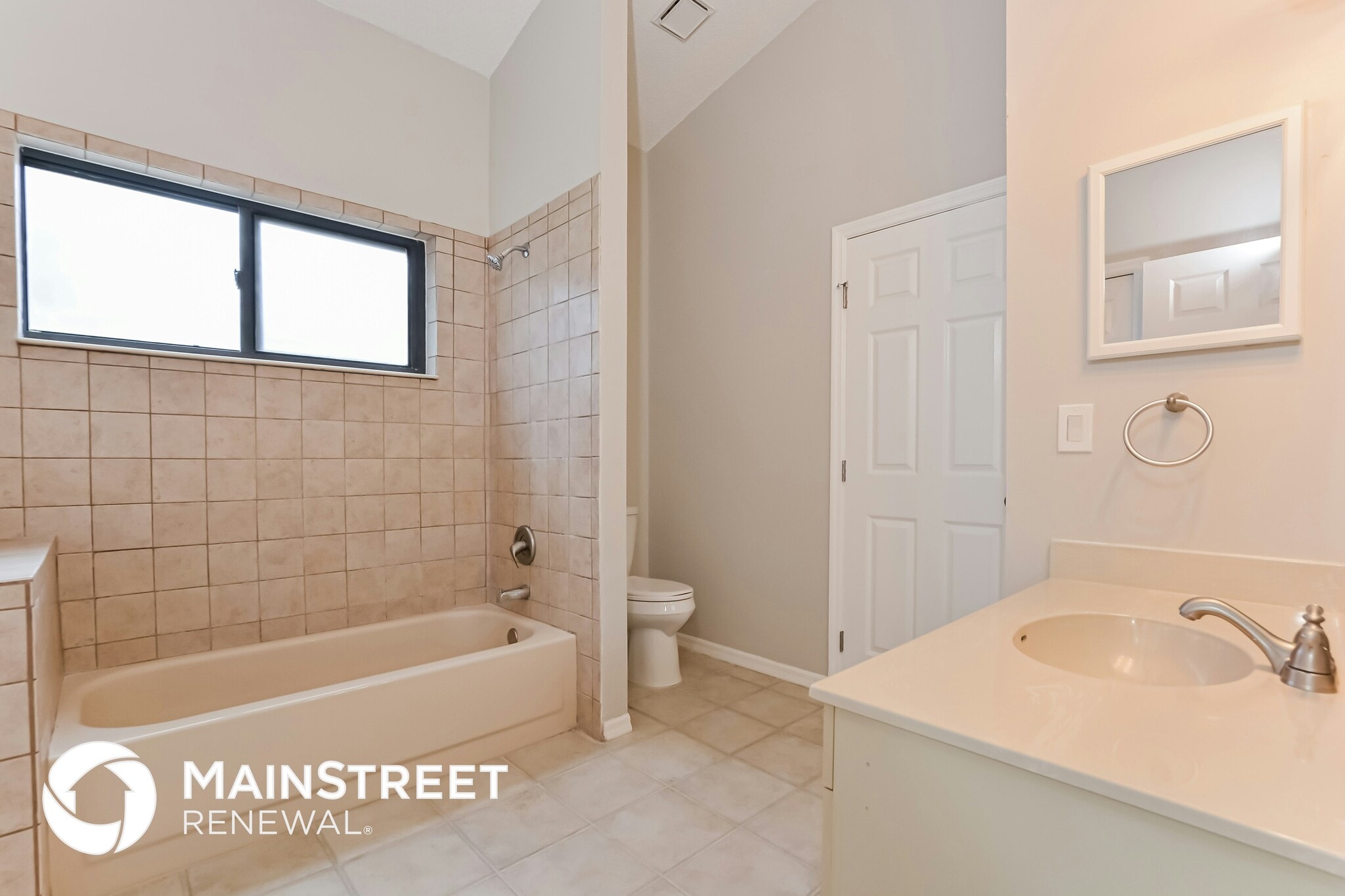 Building Photo - 969 Belleflower Dr