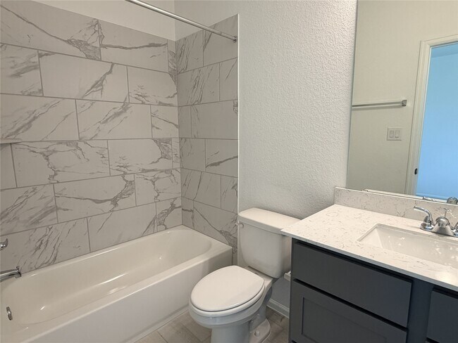 Building Photo - 10702 Ursa St