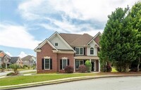 Building Photo - 820 Arbor Way