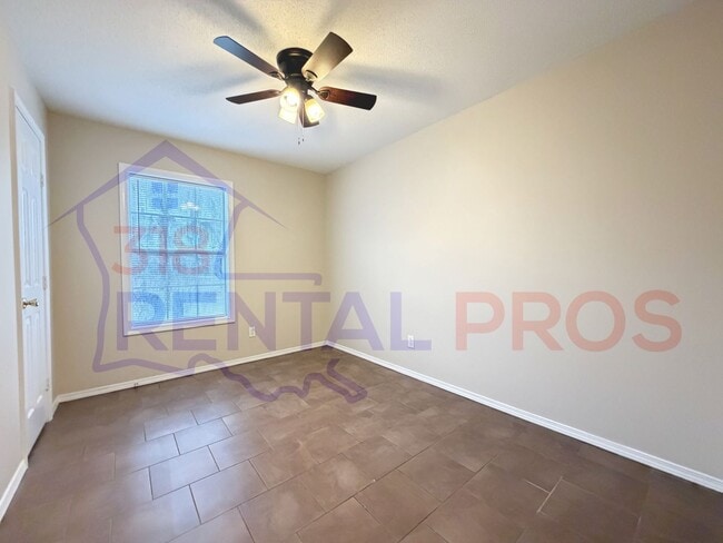 Building Photo - 3 Bed, 2 Bath Home in Ruston!