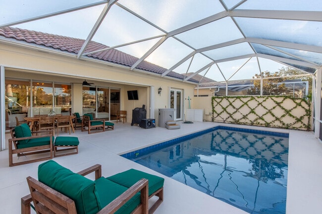 Building Photo - 8217 Xanthus Ln