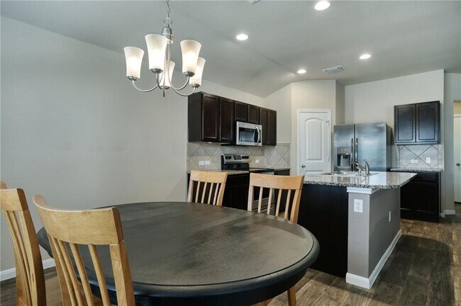 Building Photo - 608 Nueces River Trail