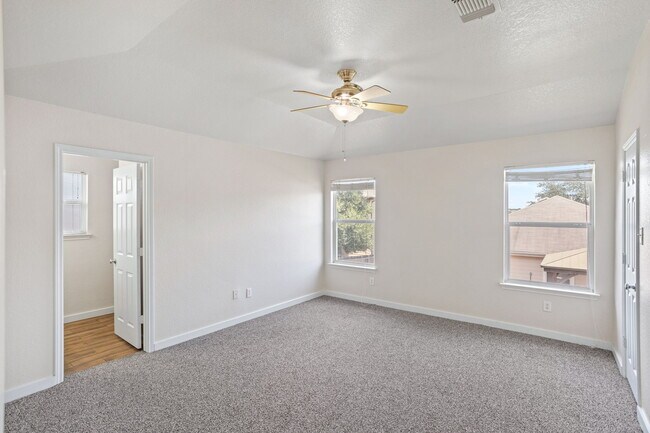 Building Photo - 8607 Cheyenne Bluff