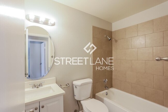 Building Photo - REDUCED! - Now offering $1000 off first fu...