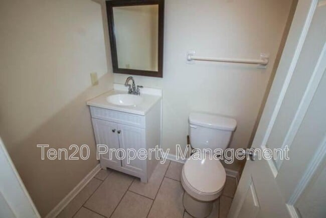 Building Photo - 4566 Jiminey Loop