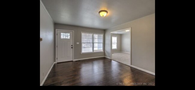 Building Photo - 3 bed 1 bath Sapulpa