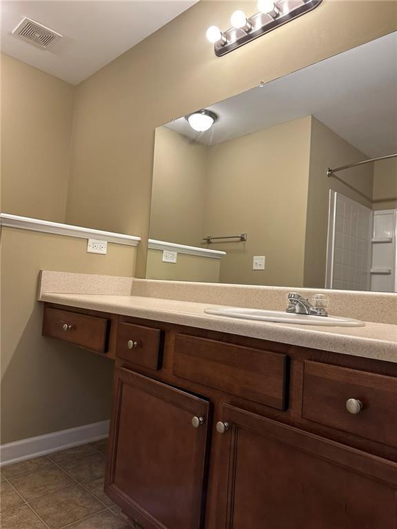 Building Photo - 538 Oakside Pl
