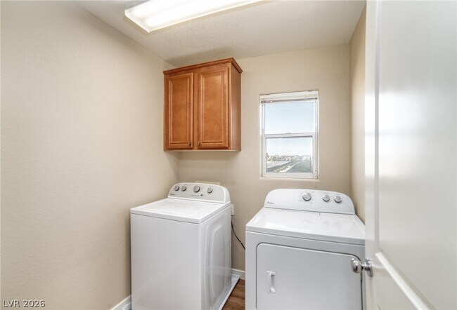 Building Photo - 504 Beckton Park Ave