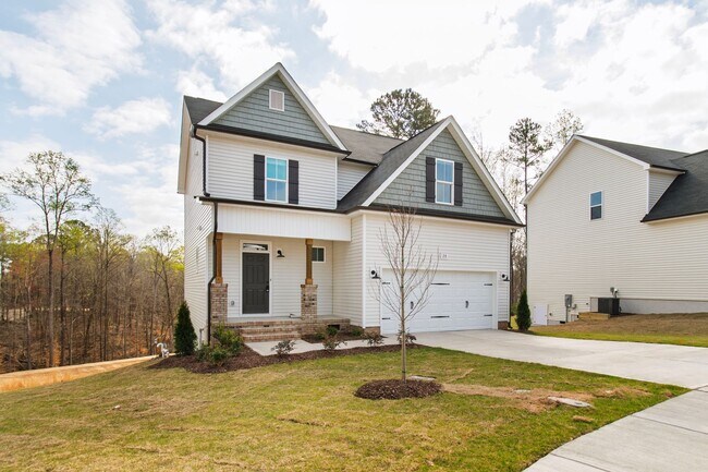 Building Photo - Modern and Charming 3-Bedroom Cul-de-Sac Home in Clayton!
