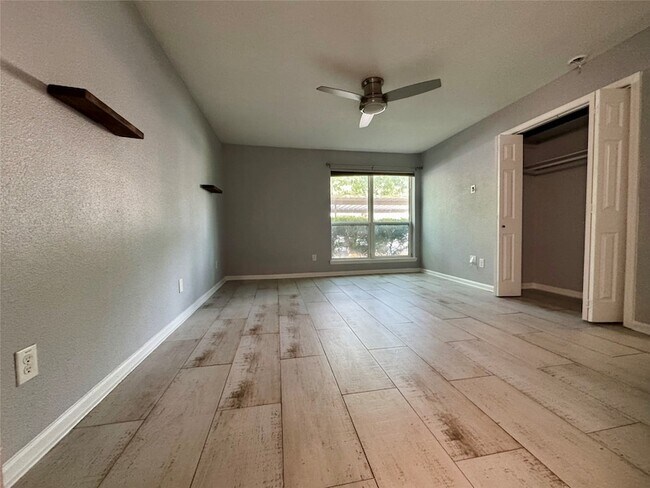 Building Photo - 5005 Georgi Ln