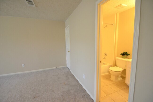 Building Photo - 1514 Coyote Hills Ln