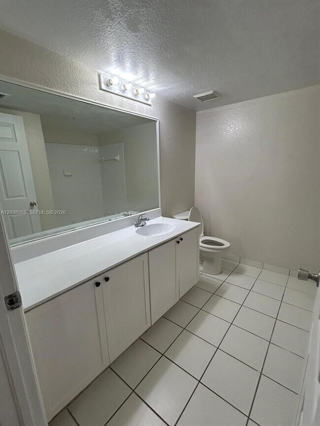 Building Photo - 15460 SW 284th St