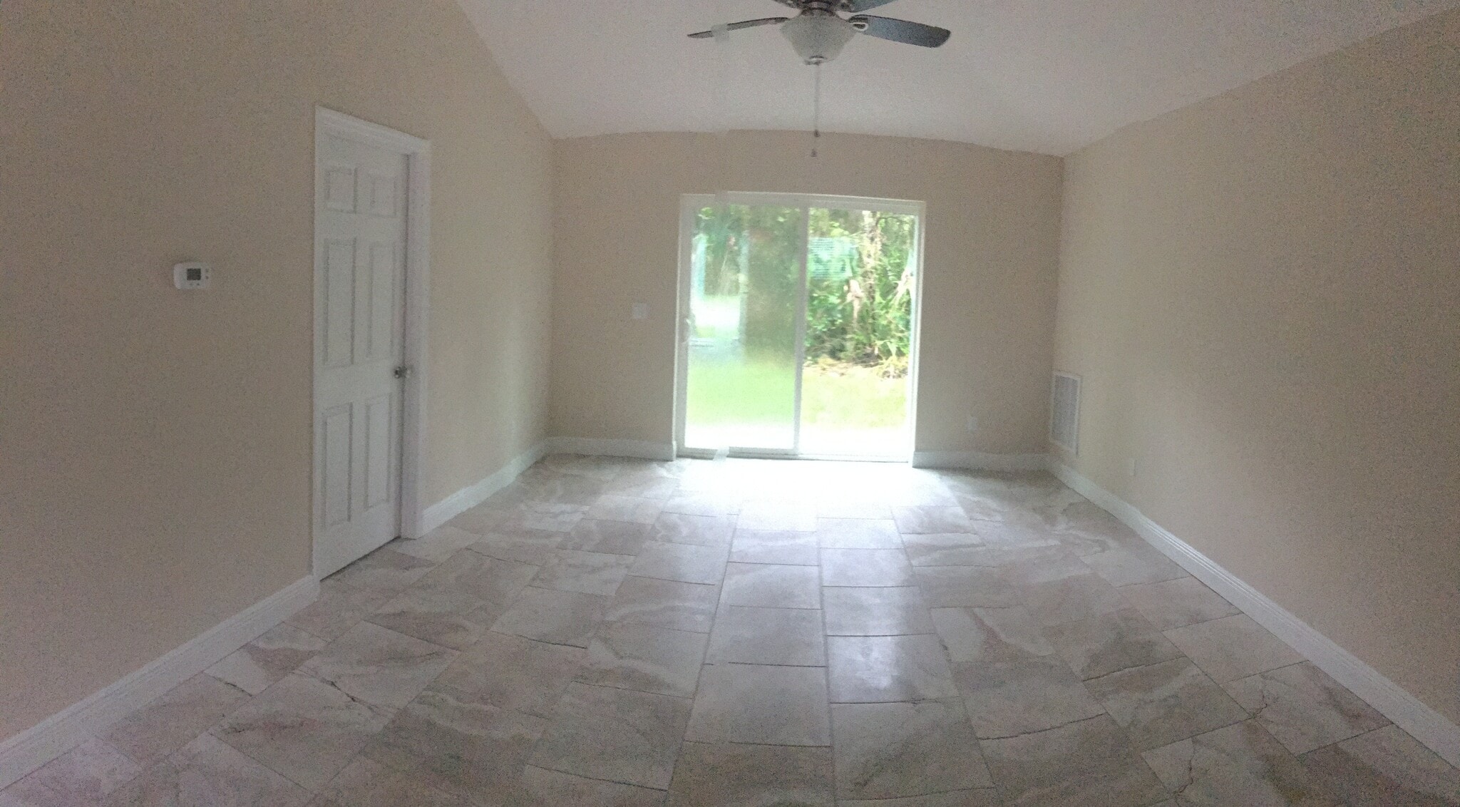 Living/Dining Area - 800 E Gottsche Ave