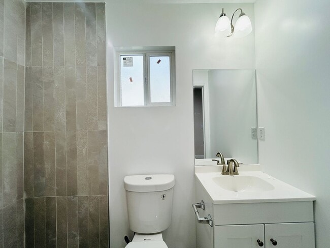 Building Photo - Sylvan Apartments