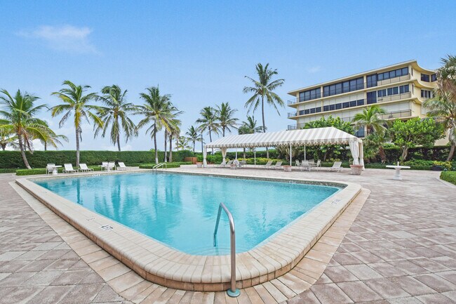 Building Photo - 170 N Ocean Blvd