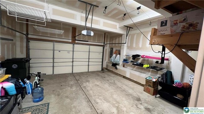 Building Photo - 8536 Mayfair Ct