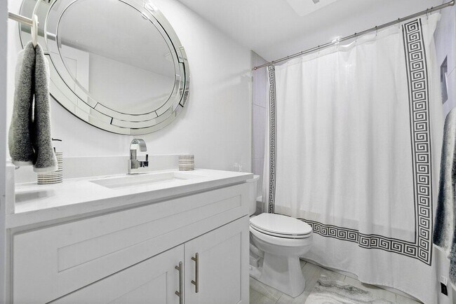 Building Photo - 200 Ocean Trail Way