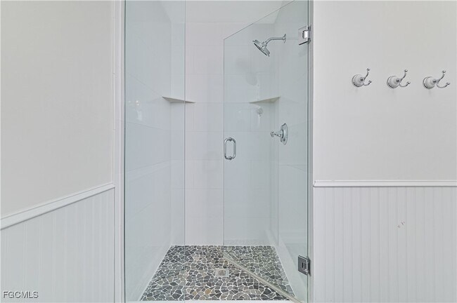 Building Photo - 6941 Hunters Rd