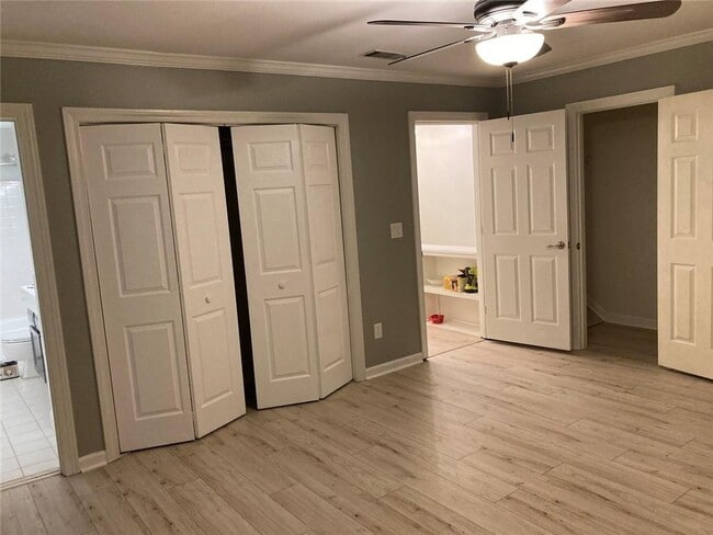 Building Photo - 2 Mt Vernon Cir