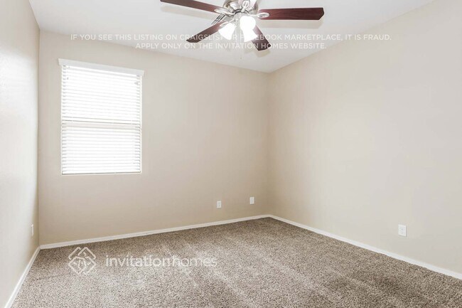 Building Photo - 11855 W Monte Vista Rd