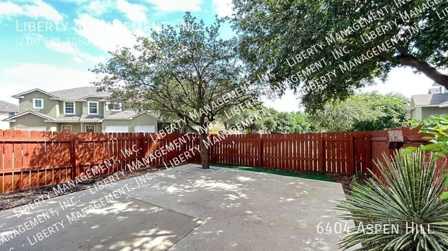 Building Photo - 6404 Aspen Hill