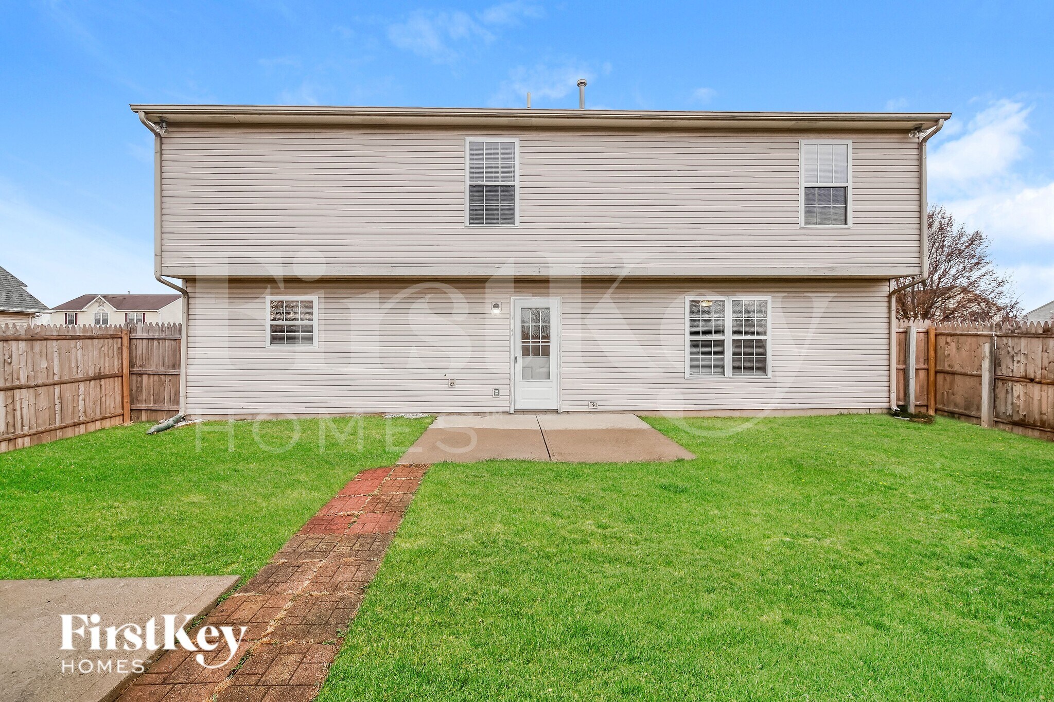 Building Photo - 1005 Quarterhorse Run