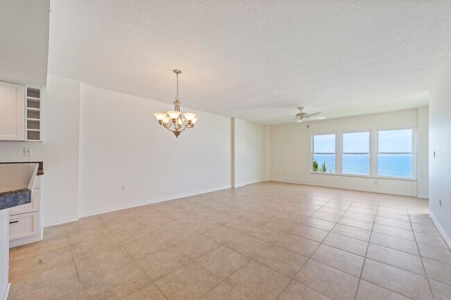 Building Photo - 8090 A1A S